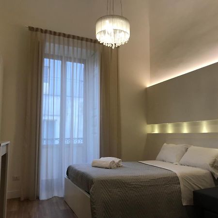 Motta Palace Apartments & Rooms Motta SantʼAnastasia Extérieur photo
