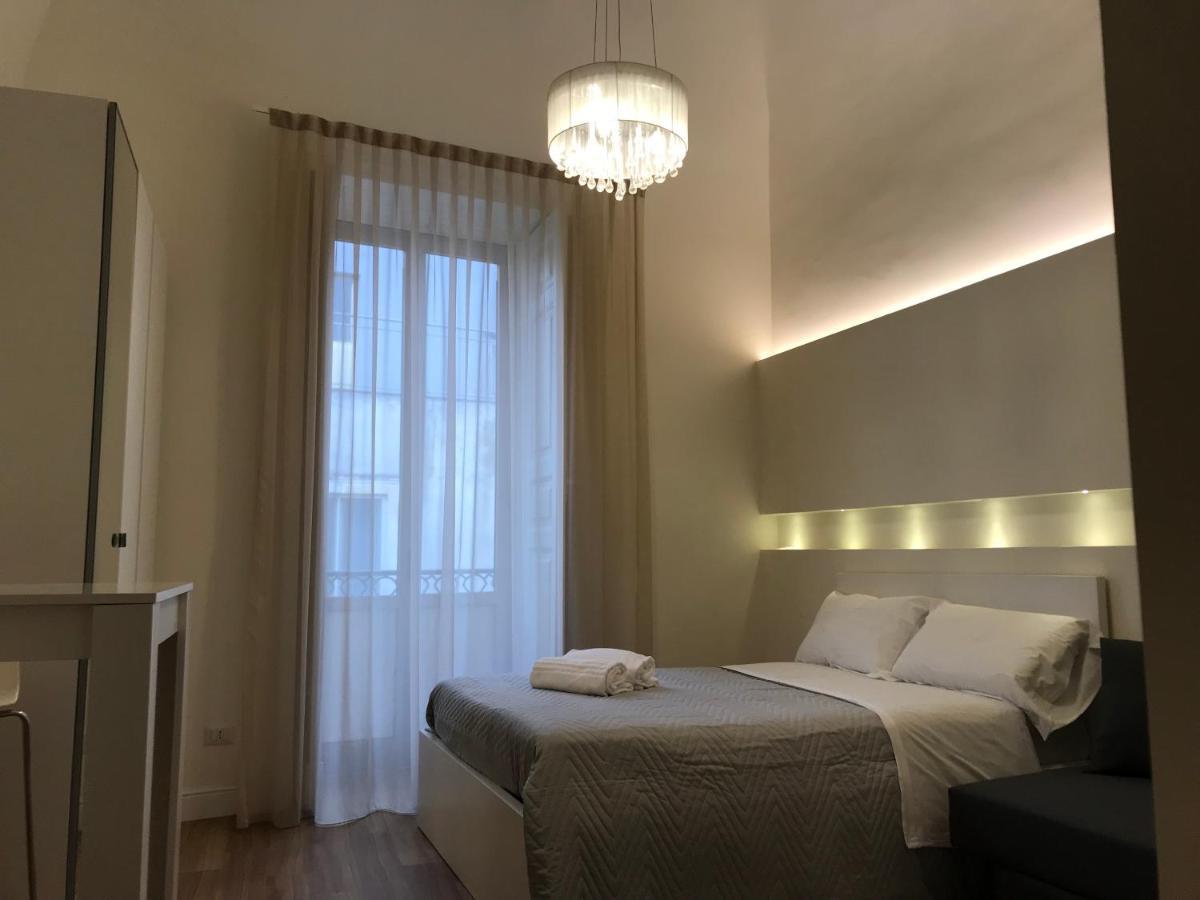 Motta Palace Apartments & Rooms Motta SantʼAnastasia Extérieur photo